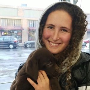 Meet your Posher, Mia